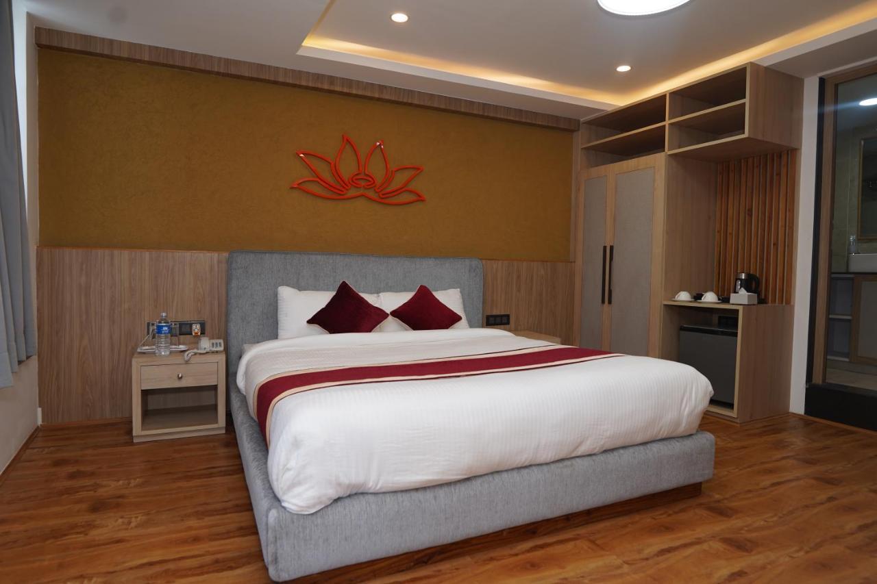 Lotus Club Boutique Hotel Katmandu Kültér fotó