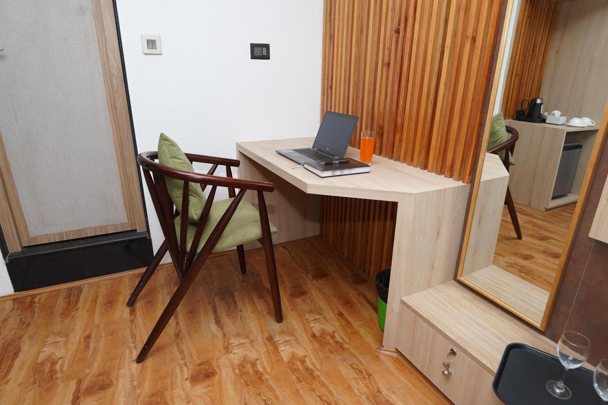 Lotus Club Boutique Hotel Katmandu Kültér fotó